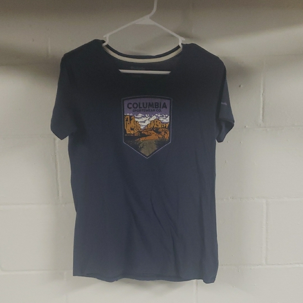 Columbia Dark Blue Adventure Tee